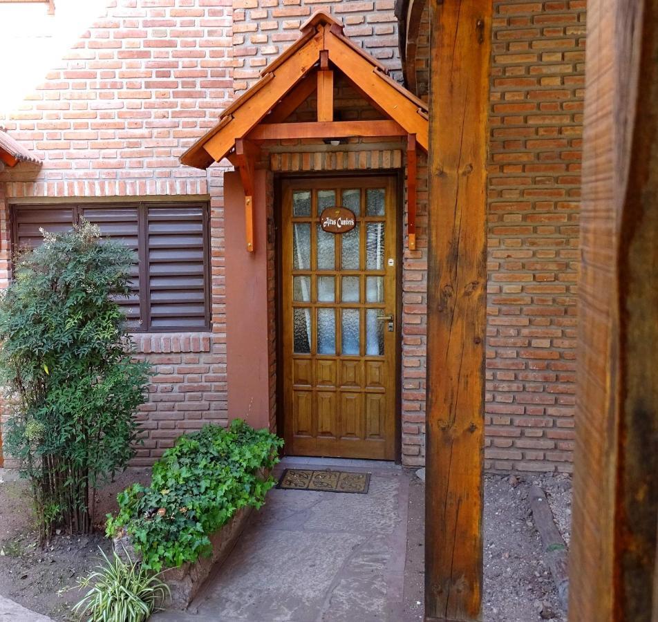 Cabanas Agua Que Brilla Mina Clavero Exterior foto